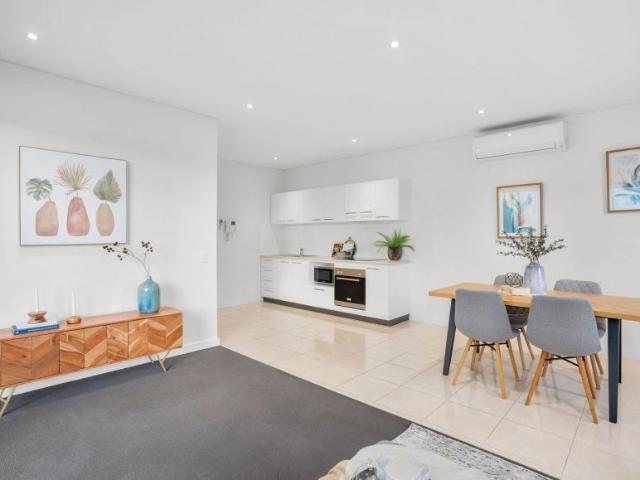 Apartment 2 Bedroom For Rent Adelaide SA ES106065171