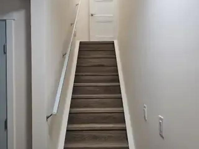 Apartment 2 Bedroom For Rent Airdrie AB 1650 ELS105167412
