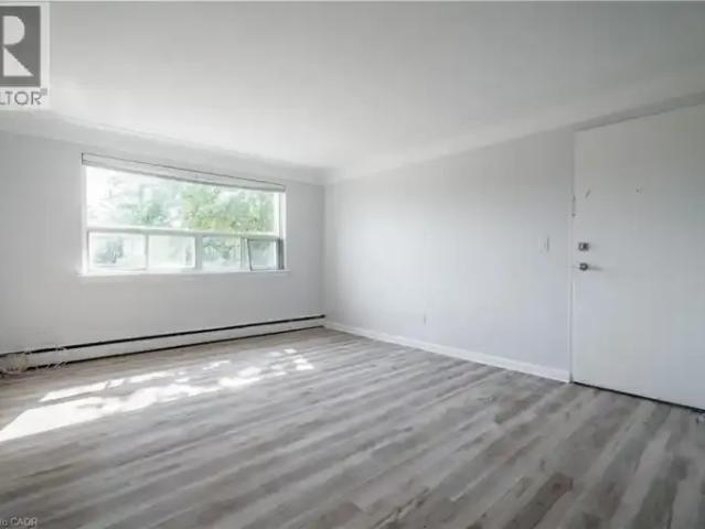 Apartment 2 Bedroom For Rent Burlington ON 2300 ES103487425
