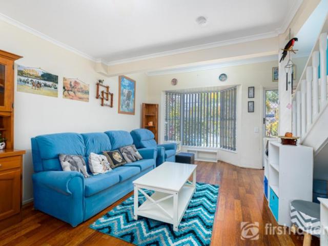 Apartment 2 Bedroom For Rent Burpengary QLD ES105052103