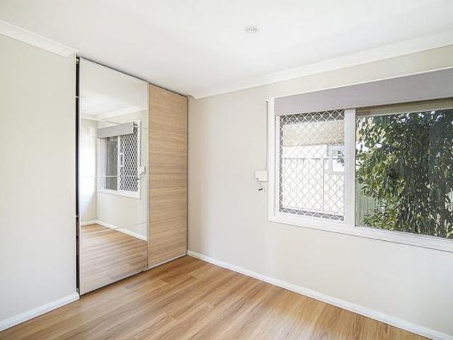 Apartment 2 Bedroom For Rent Bentley WA ES105986739