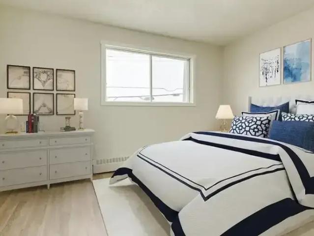 Apartment 2 Bedroom For Rent Bonnyville AB 1400 ES104984485