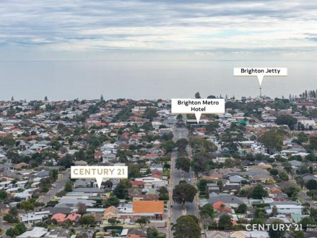 Apartment 2 Bedroom For Rent Brighton, SA ES104867682
