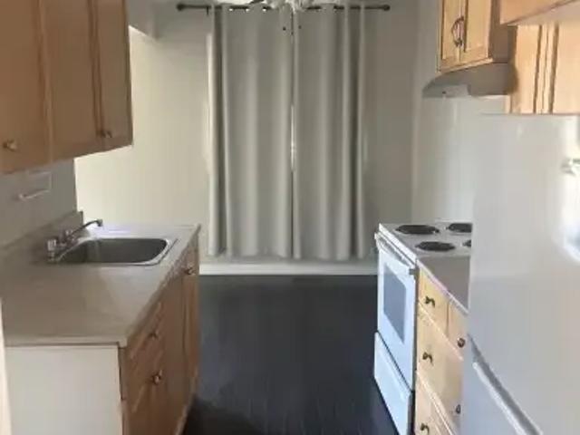 Apartment 2 Bedroom For Rent Brooks AB 1300 ES102715413