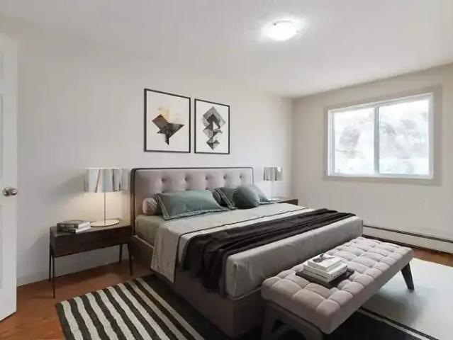 Apartment 2 Bedroom For Rent Brooks AB 1380 ES105525221