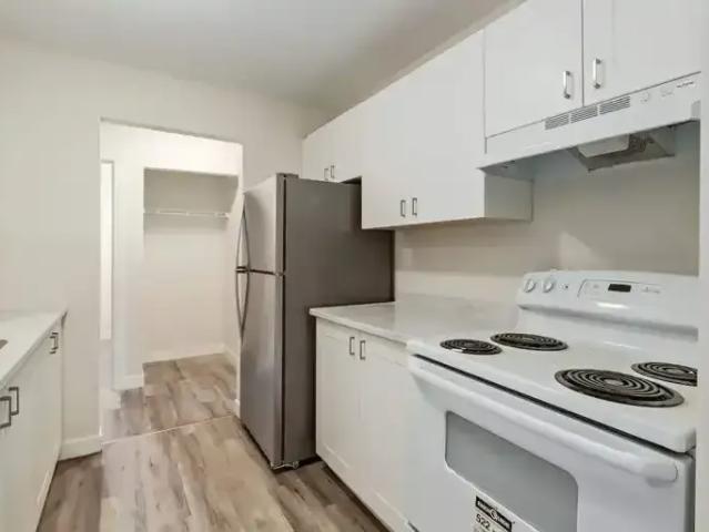 Apartment 2 Bedroom For Rent Brooks AB 1430 ES99823791