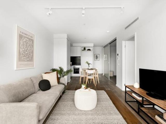 Apartment 2 Bedroom For Rent Brunswick East VIC 600 ELS103326759