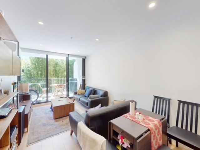 Apartment 2 Bedroom For Rent Brunswick East VIC 750 ES105745747