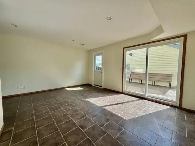 Apartment 2 Bedroom For Rent Calgary AB 1190 ES104434309