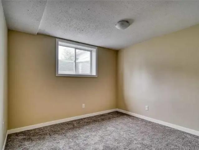 Apartment 2 Bedroom For Rent Calgary AB 1250 ES104681715