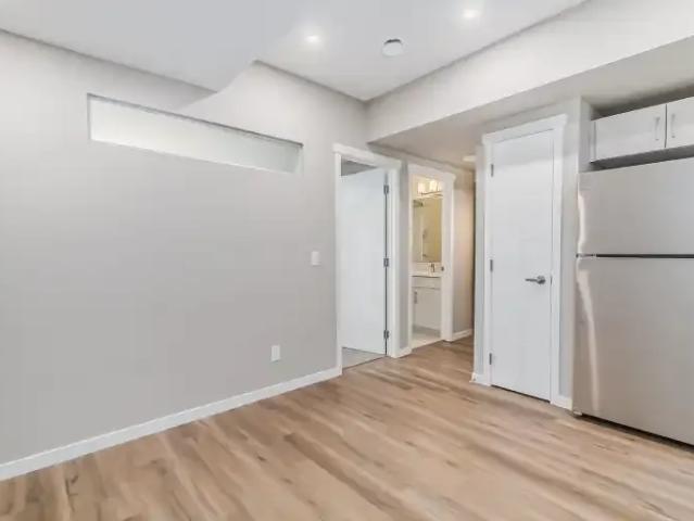 Apartment 2 Bedroom For Rent Calgary AB 1200 ES104181139