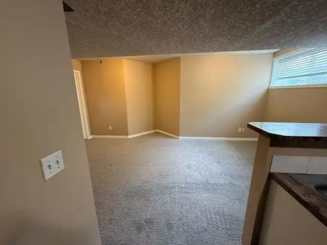Apartment 2 Bedroom For Rent Calgary AB 1200 ES104563506