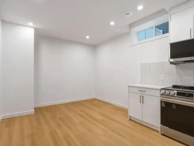 Apartment 2 Bedroom For Rent Calgary AB 1350 ES105654055