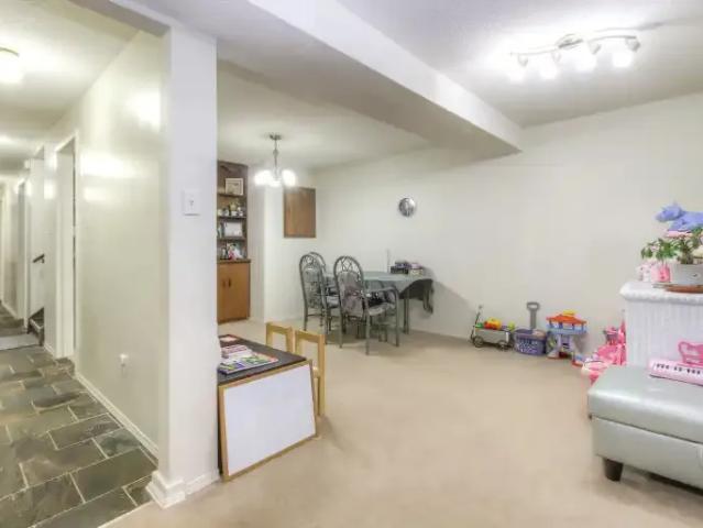Apartment 2 Bedroom For Rent Calgary AB 1385 ES102811654
