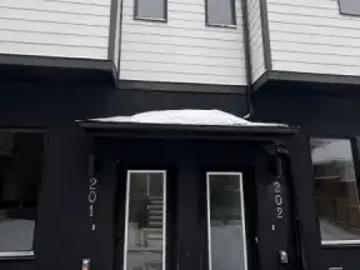 Apartment 2 Bedroom For Rent Calgary AB 1300 ES103542086