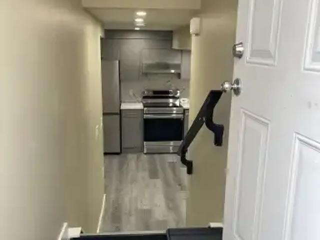 Apartment 2 Bedroom For Rent Calgary AB 1300 ES103652818