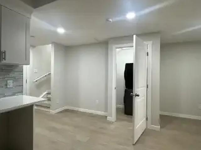 Apartment 2 Bedroom For Rent Calgary AB 1300 ES105167260