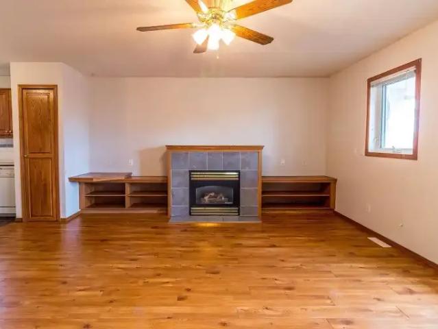 Apartment 2 Bedroom For Rent Calgary AB 1400 ES103594064