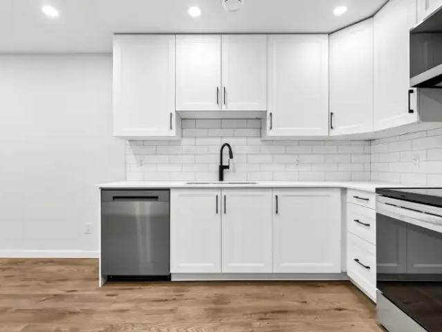 Apartment 2 Bedroom For Rent Calgary AB 1400 ES104181919