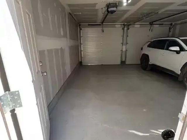 Apartment 2 Bedroom For Rent Calgary AB 1400 ES104257153