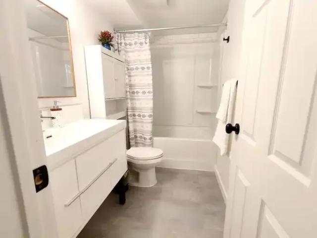 Apartment 2 Bedroom For Rent Calgary AB 1400 ES105005013