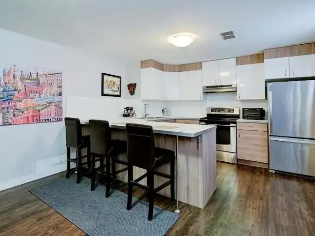 Apartment 2 Bedroom For Rent Calgary AB 1400 ES105360135