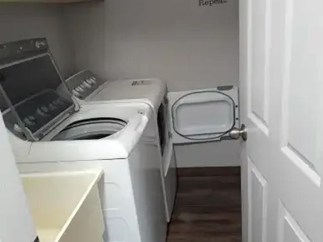 Apartment 2 Bedroom For Rent Calgary AB 1500 ELS105023339
