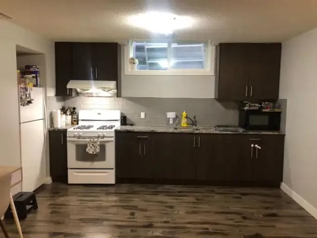 Apartment 2 Bedroom For Rent Calgary AB 1500 ES104362675