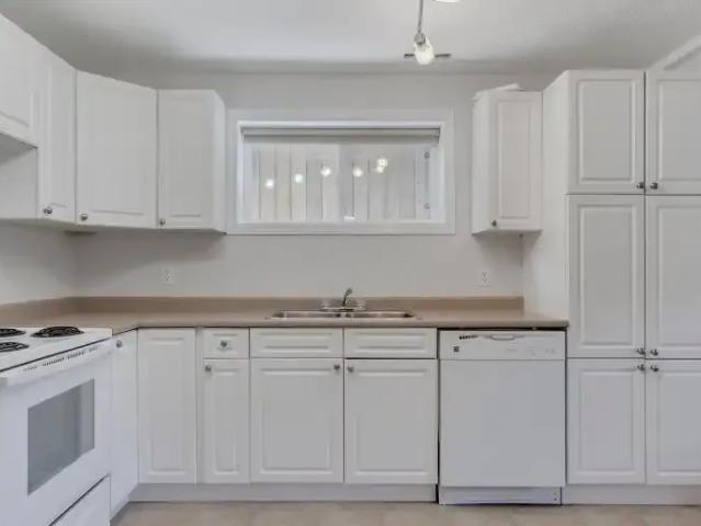 Apartment 2 Bedroom For Rent Calgary AB 1500 ES105167342