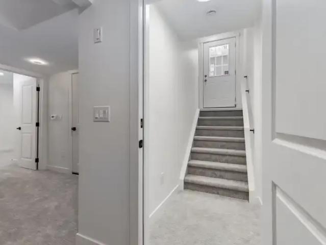 Apartment 2 Bedroom For Rent Calgary AB 1500 ES105198645