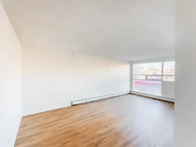 Apartment 2 Bedroom For Rent Calgary AB 1685 ES104972138
