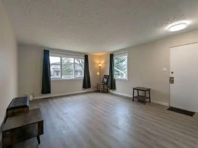 Apartment 2 Bedroom For Rent Calgary AB 1700 ES103695178
