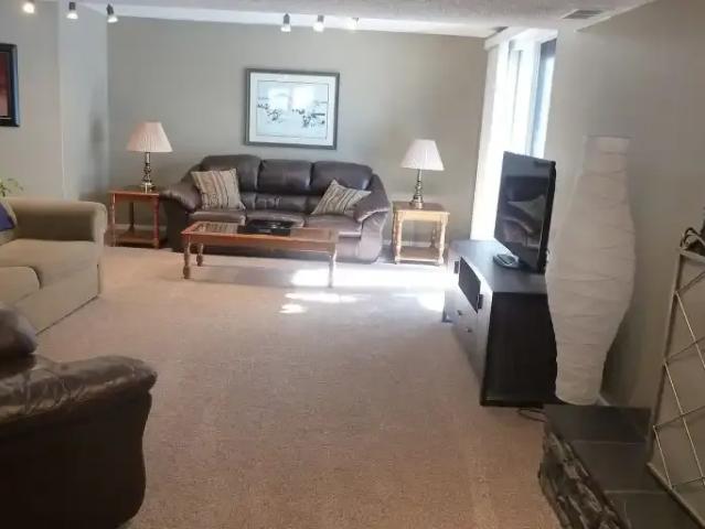 Apartment 2 Bedroom For Rent Calgary AB 1950 ES103338326