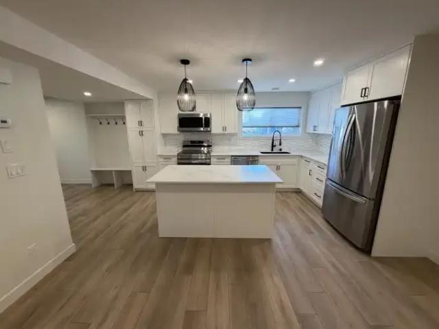 Apartment 2 Bedroom For Rent Calgary AB 1900 ES103091521