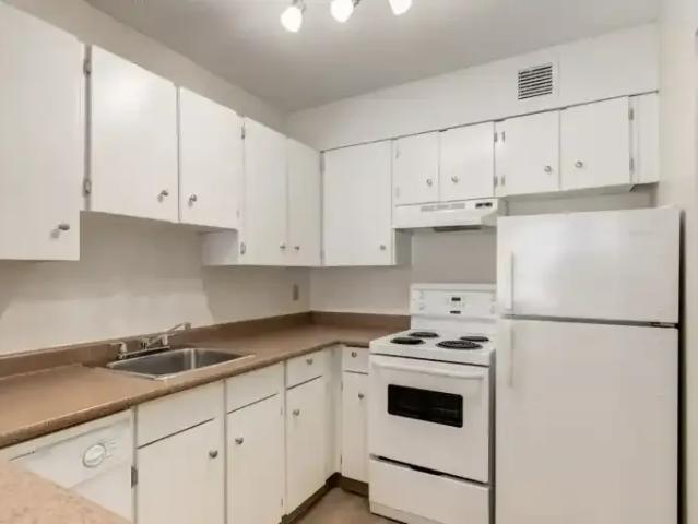 Apartment 2 Bedroom For Rent Calgary AB 1929 ES104985323