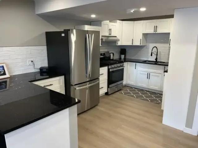 Apartment 2 Bedroom For Rent Calgary AB 2000 ES104401662