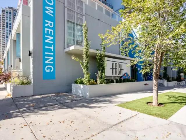 Apartment 2 Bedroom For Rent Calgary AB 2210 ES105554393