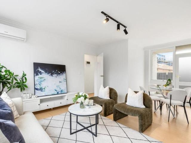 Apartment 2 Bedroom For Rent Carnegie VIC 675 ES105605963