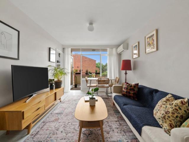 Apartment 2 Bedroom For Rent Carlton North VIC 518000 ES103428202