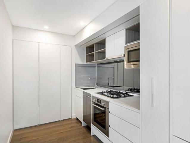 Apartment 2 Bedroom For Rent Caulfield North VIC ES101583143