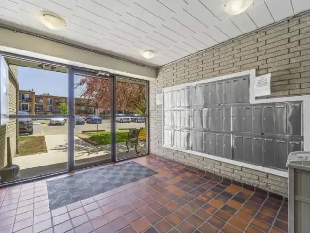 Apartment 2 Bedroom For Rent Chatham ON 1460 ES105280913
