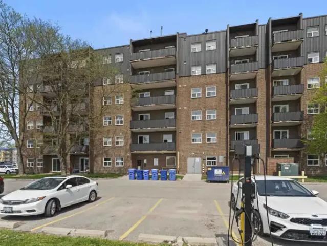 Apartment 2 Bedroom For Rent Chatham ON 1595 ES105087235