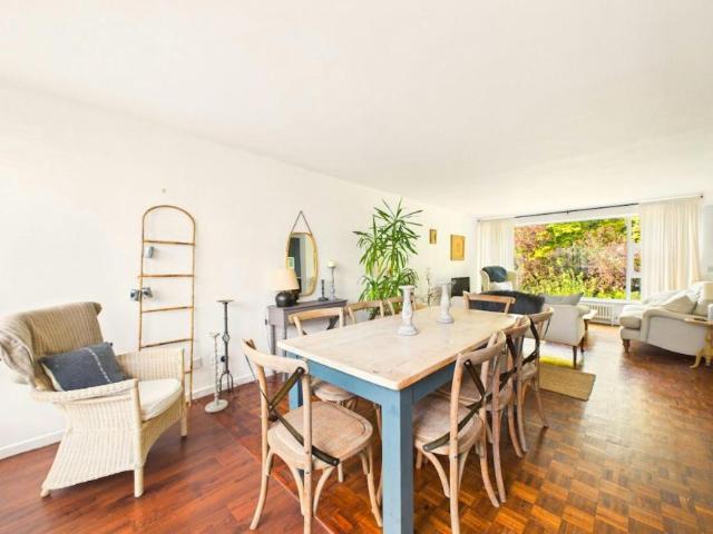 Apartment 2 Bedroom For Rent Cheltenham Cheltenham 2150 ES105005625