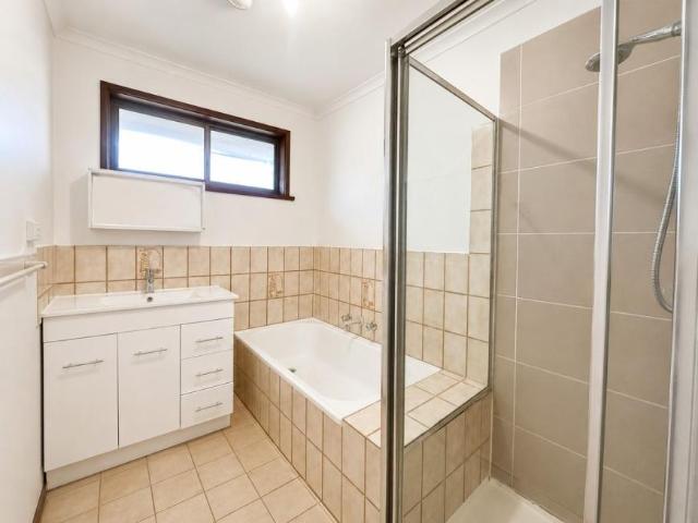 Apartment 2 Bedroom For Rent Clayton South, 550 ES103491444