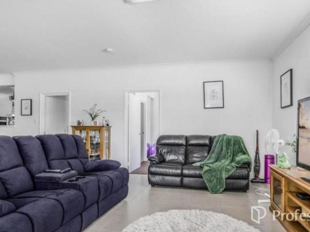 Apartment 2 Bedroom For Rent Cockburn Central WA ES105972187