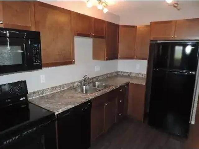 Apartment 2 Bedroom For Rent Cold Lake AB 1350 ES105135666