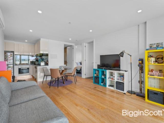 Apartment 2 Bedroom For Rent Doncaster VIC ES101580814