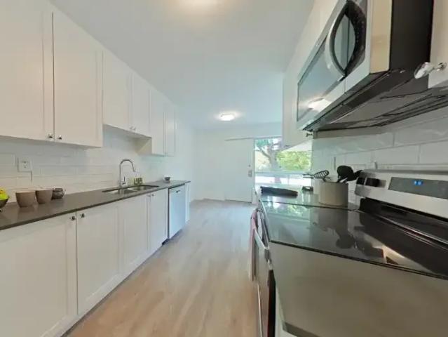 Apartment 2 Bedroom For Rent Etobicoke ON 3198 ELS104990991