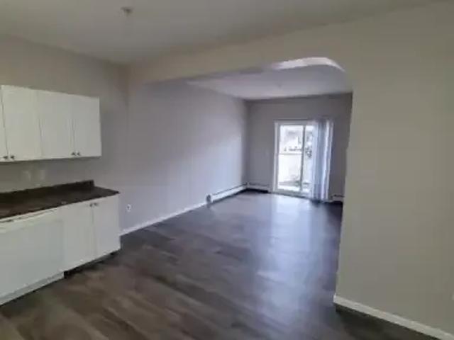 Apartment 2 Bedroom For Rent Edmonton AB 1450 ELS105046827