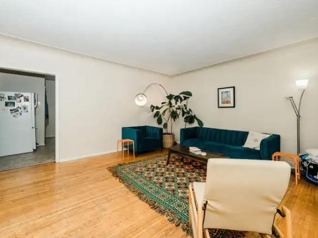 Apartment 2 Bedroom For Rent Edmonton AB 1695 ES105565439